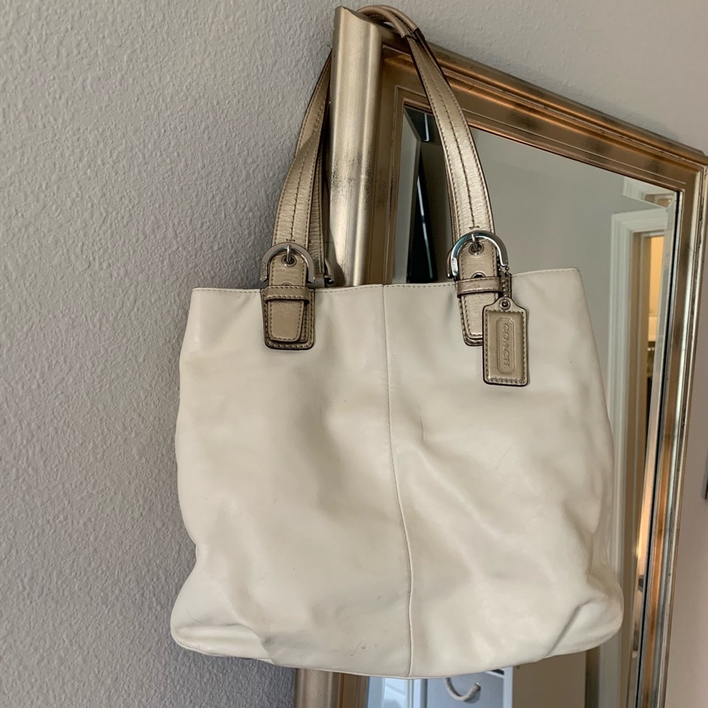 Coach Shoulder Bag
